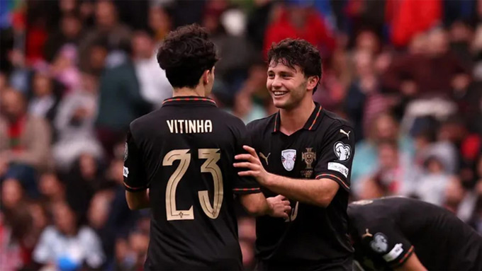 Bồ Đào Nha đã chơi thăng hoa khi vắng Ronaldo