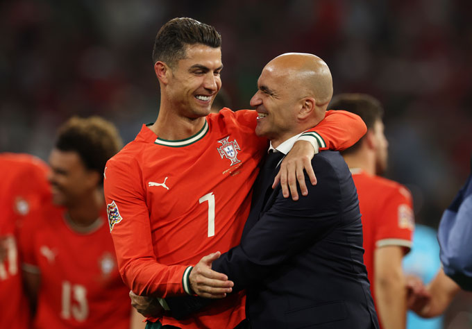 HLV Martinez khẳng định Bồ Đào Nha sẽ mạnh hơn nếu có Ronaldo