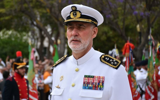 Henrique Gouveia e Melo và Ronaldo có quan hệ họ hàng