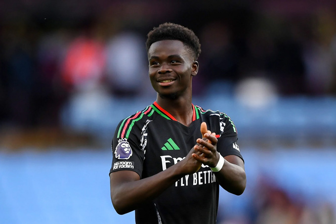 Saka sắp ký hợp đồng khủng với Arsenal