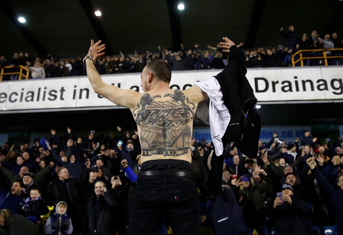 Fan Millwall cực kỳ hung hãn