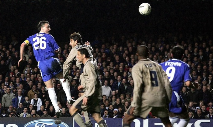 Sự kình địch giữa Chelsea vs Barca được đào sâu từ thắng lợi 4-2 của The Blues mùa 2004/05.