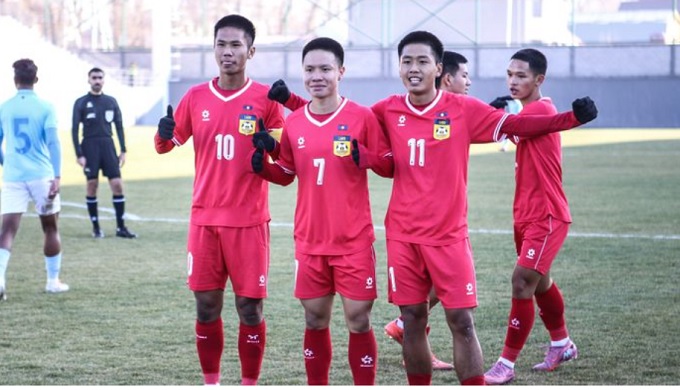 Niềm vui chiến thắng của U17 Lào trước U17 Campuchia 