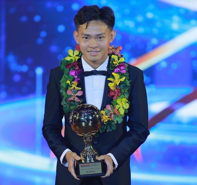 Vĩ Hào từng là cầu thủ trẻ xuất sắc nhất của giải thưởng Quả bóng vàng Việt Nam 2024. Ảnh: Quốc An