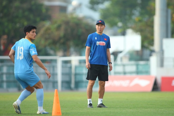 HLV Kim Sang Sik mong ước sẽ có kết quả tốt tại đại hội. Ảnh: Nguyên Khang 