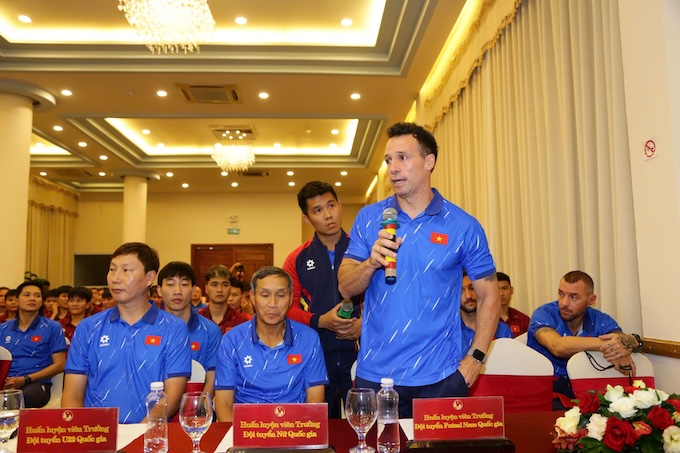 HLV trưởng của ĐT futsal Việt Nam. Ảnh: Anh Khoa 