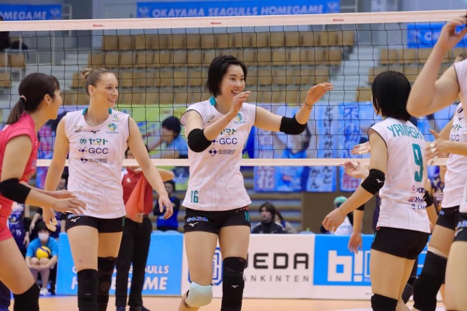 Thanh Thúy ghi điểm trong mắt fan bóng chuyền Nhật Bản