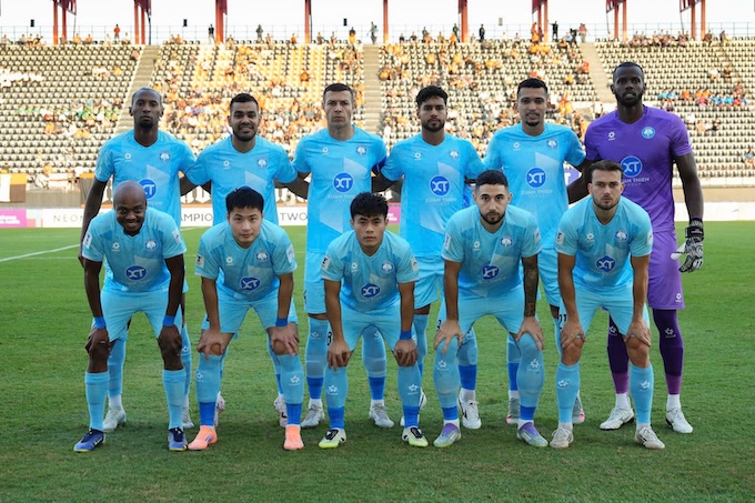 Nam Định đang gặp nhiều áp lực sau loạt trận không như ý. Ảnh: Quang Đương