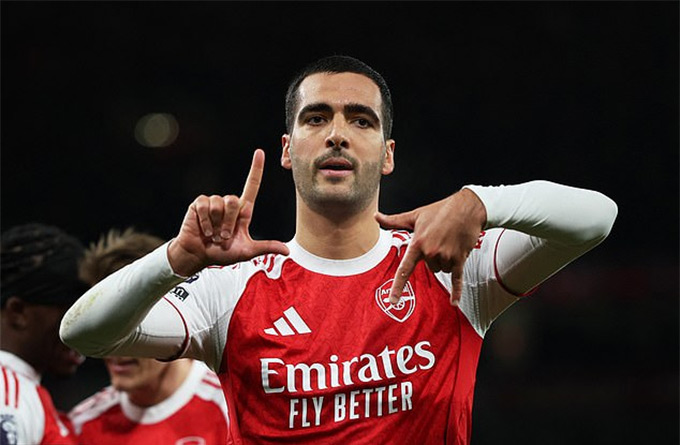 Merino tỏa sáng với 1 bàn thắng và 1 đường kiến tạo