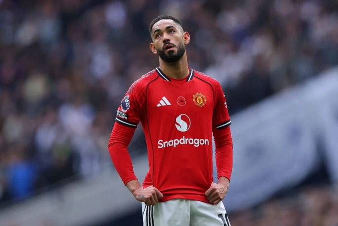 Cunha đang trở thành gánh nặng của MU?