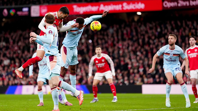 Merino đang quá hiệu quả ở vai trò trung phong