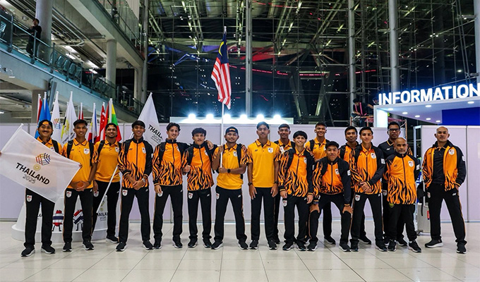 Malaysia đã có mặt ở Bangkok, sẵn sàng cho trận ra quân gặp U22 Lào vào ngày 6/12 tới 