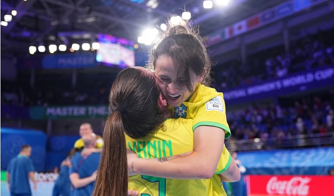 Brazil vào chung kết sau chiến thắng thuyết phục