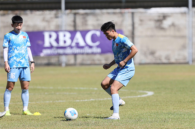 U22 Việt Nam được yêu cầu cải thiện về khả năng chuyền bóng trước trận đấu với Malaysia