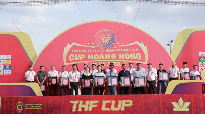 THF-12 quy tụ các đội bóng đến từ các huyện, thị xã và thành phố của tỉnh Thanh Hoá