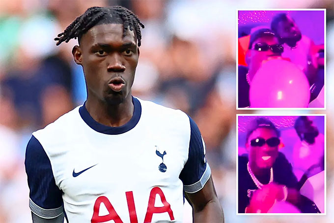 Bissouma vẫn chưa đá trận nào cho Tottenham mùa này