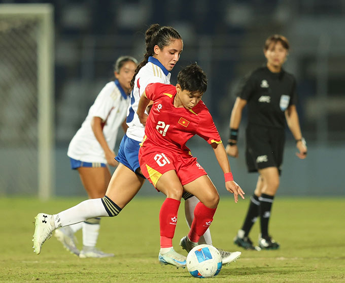 Philippines thắng đúng ở phút bù giờ cuối cùng - Ảnh: Đức Cường 