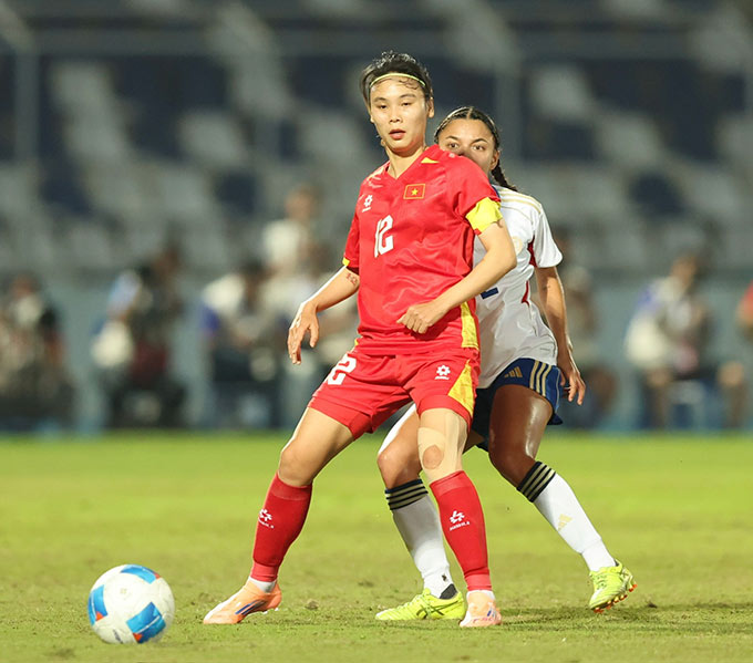 ĐT nữ Việt Nam tấn công dồn dập - Ảnh: Đức Cường/Bongdaplus.vn 