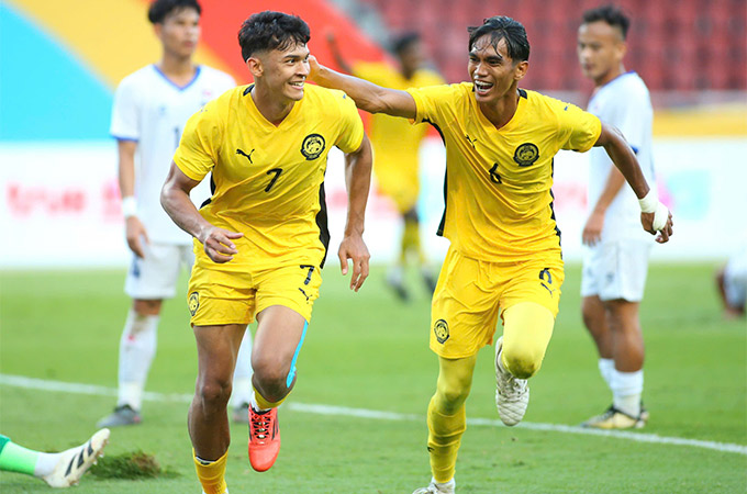 U22 Malaysia như "hổ mọc thêm cánh" khi đối đầu với U22 Việt Nam - Ảnh: Đức Cường