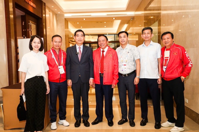 Lãnh đạo ngành thể thao Việt nam tại Thái Lan. Ảnh: Đức Cường