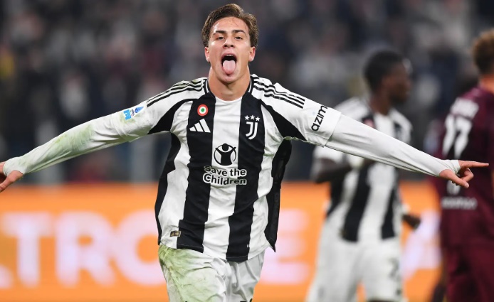 Arsenal để mắt đến Yildiz