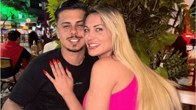 Andressa công khai tình mới