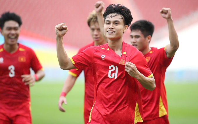 U22 Việt Nam sẽ gặp U22 Philippines ở bán kết. Ảnh: Đức Cường