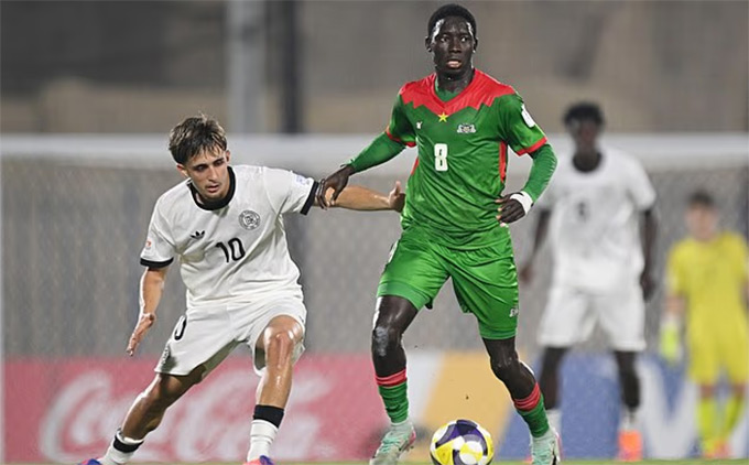 Zongo sẽ được đưa tới Strasbourg để tu nghiệp trước khi tới Chelsea