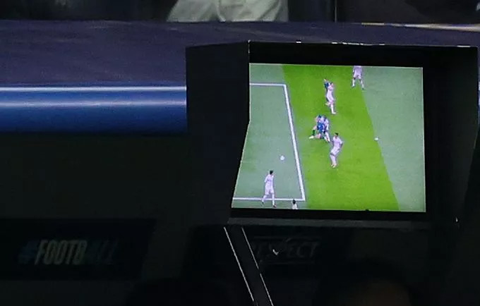 VAR đã xử lý chính xác cả 2 tình huống tranh cãi