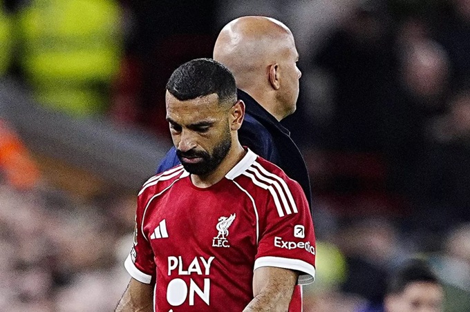 Salah đã tỏ thái độ quay lưng với Arne Slot và Liverpool