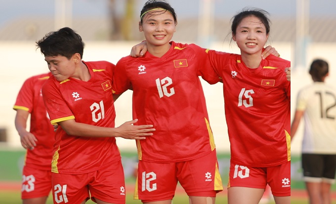 Hải Yến tỏa sáng trước khi rời sân. Ảnh: Đức Cường