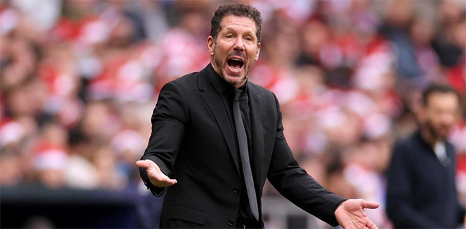 HLV Simeone ca ngợi anh là huyền thoại bất tử của Atletico