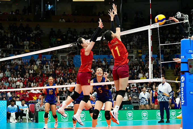 ĐT bóng chuyền Việt Nam được khen bản lĩnh 