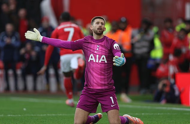 Vicario thi đấu kém cỏi trước Nottingham