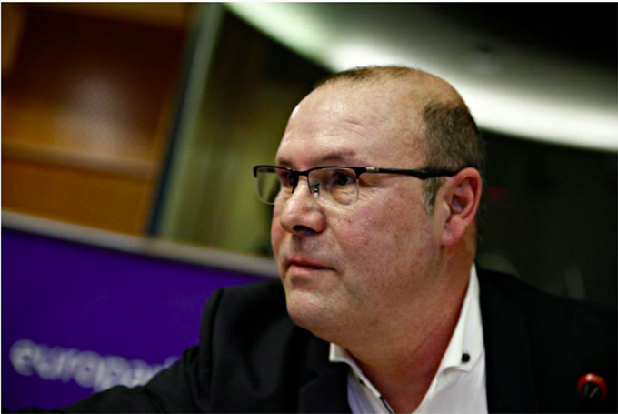 Bosman và bức ảnh hiếm hoi chụp năm 2017