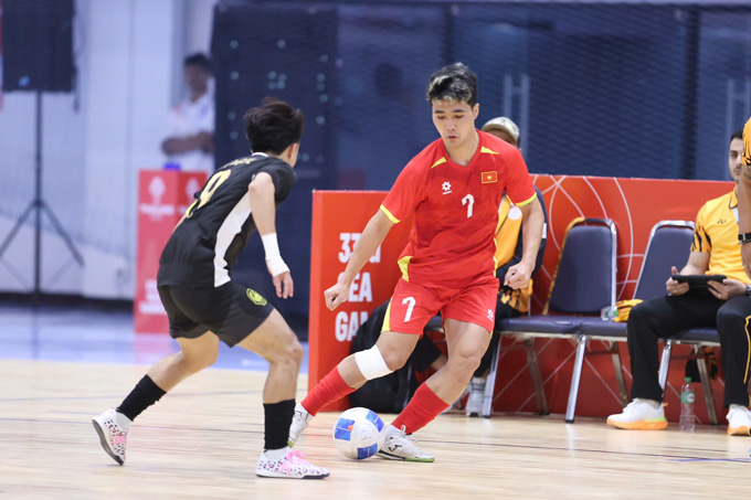 Đa Hải đã mở tỉ số sớm nhưng sau đó ĐT futsal Việt Nam đã chơi không tớt. Ảnh - Đức Cường