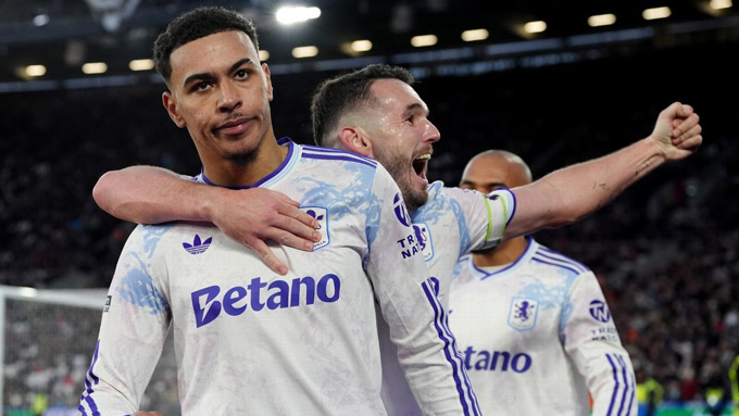 MU được dự báo sẽ "lành ít dữ nhiều" trước Villa