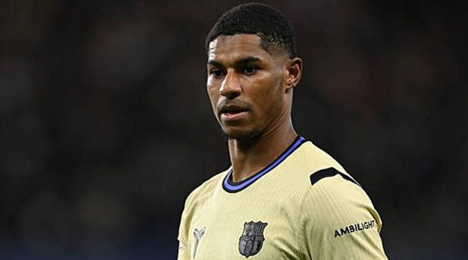 Rashford kiên quyết không giảm lương