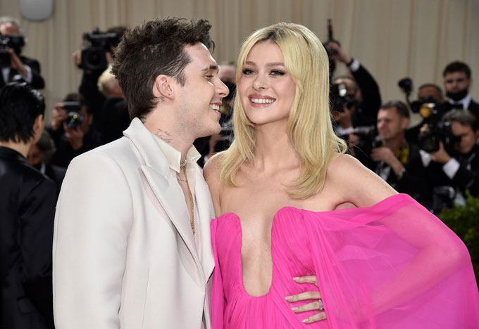 Vợ chồng Brooklyn và Nicola Peltz