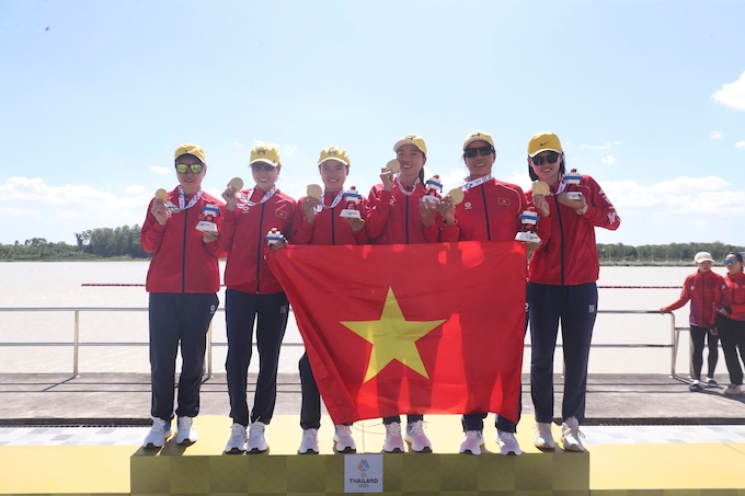 Các tuyển thủ đua thuyền Việt Nam tại SEA Games 33