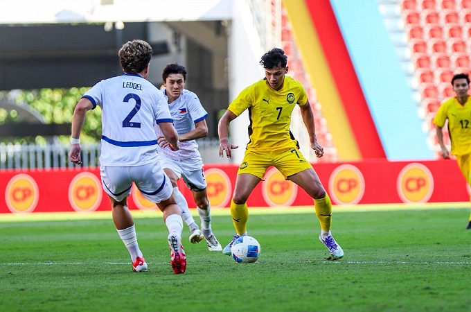 Haqimi đã lập công chuộc tội bằng bàn thắng nâng tỷ số lên 2-1