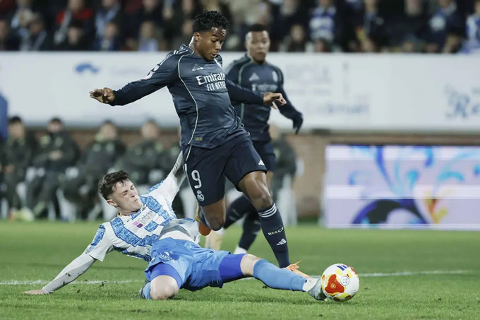 Endrick thi đấu đầy năng nổ và hiệu quả ở trận gặp Talavera