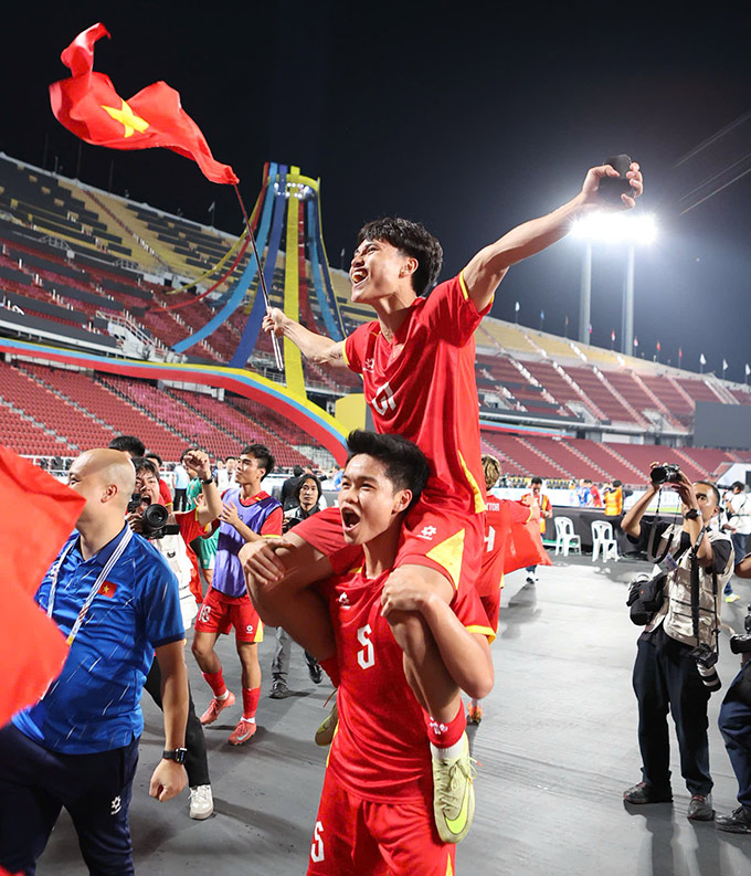 U22 Việt Nam đã gây ấn tượng đậm nét với chiến thắng quả cảm tại chung kết SEA Games 33