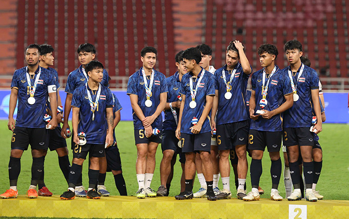 U22 Thái Lan thua cay đắng U22 Việt Nam - Ảnh: Đức Cường