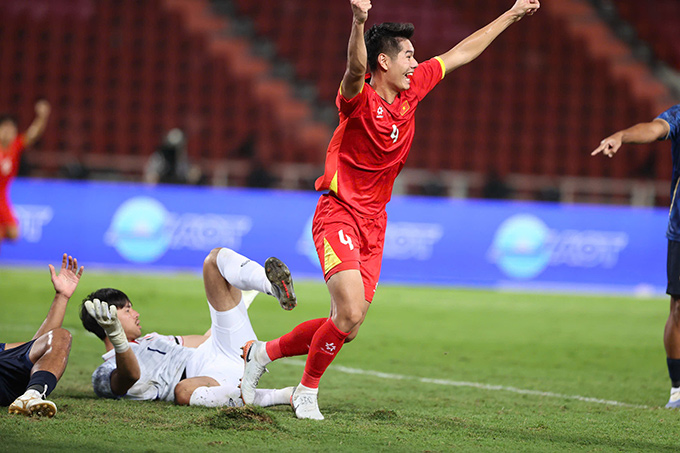 U22 Việt Nam ngược dòng ngoạn mục trước Thái Lan - Ảnh: Đức Cường