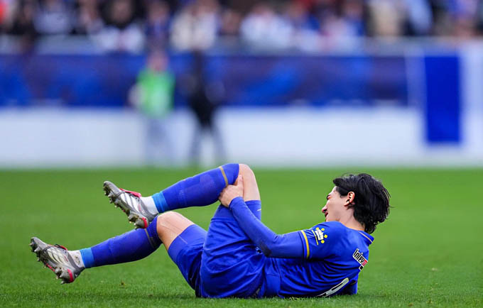 Tình hình chấn thương của Minamino rất xấu