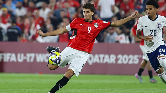 Barca gặp khó trong thương vụ Hamza Abdelkarim