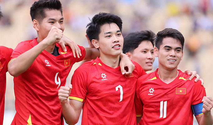 Văn Khang và các đồng đội đang hạ quyết tâm tạo nên bất ngờ ở VCK U23 châu Á 2026 - Ảnh: Đức Cường 