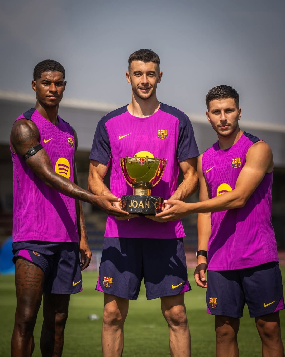 Bardghji là fan lớn nhất của Rashford