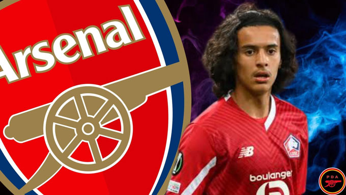 Bouaddi là tiền vệ trẻ đang được cả châu Âu thèm khát